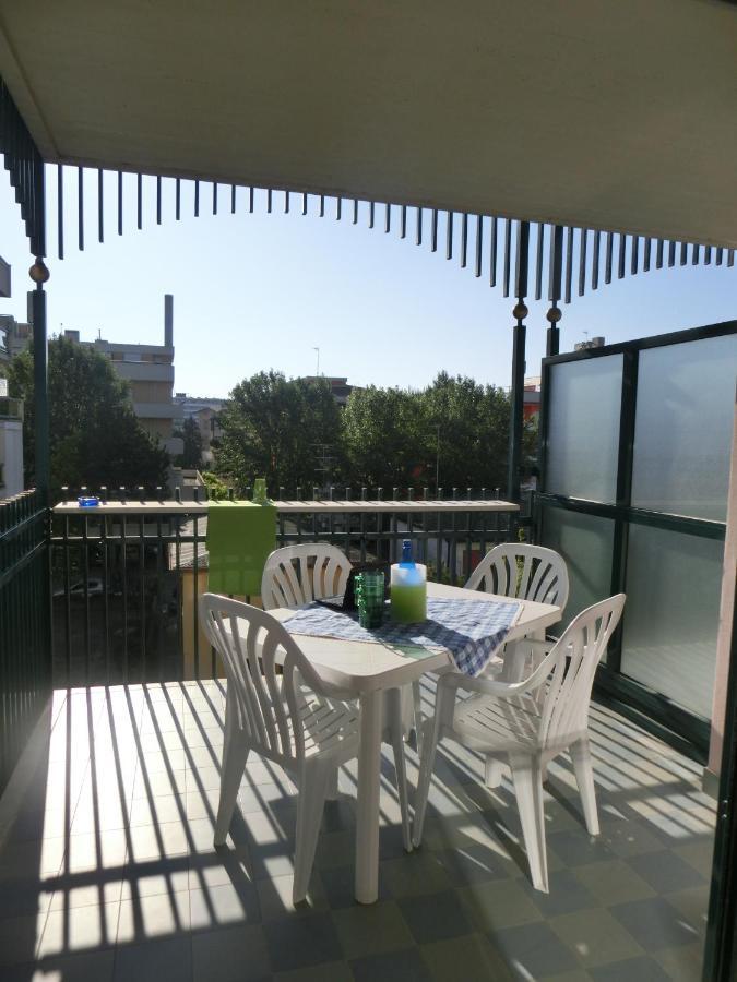 Residence Delle Terme Bibione Eksteriør billede