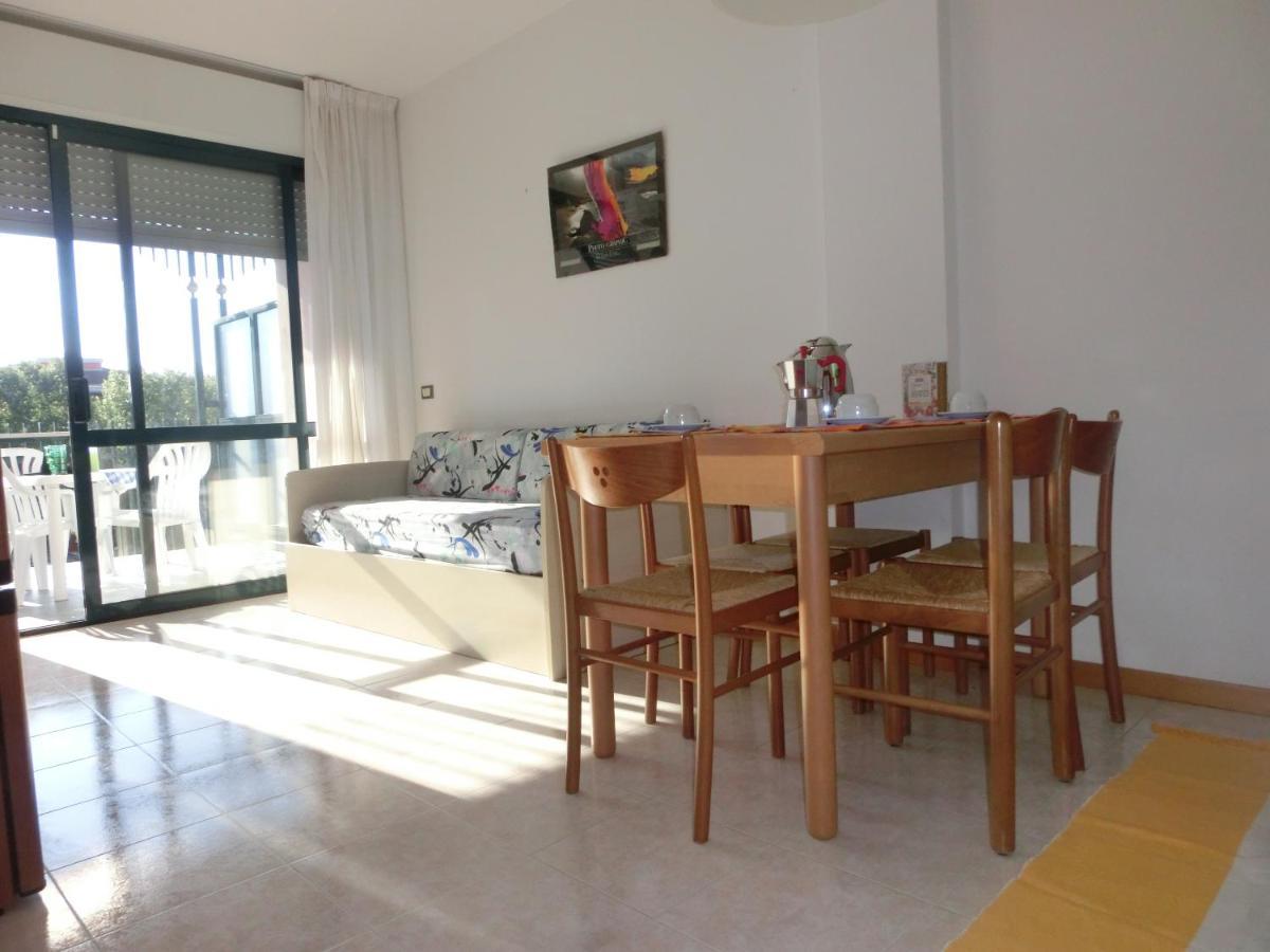 Residence Delle Terme Bibione Eksteriør billede