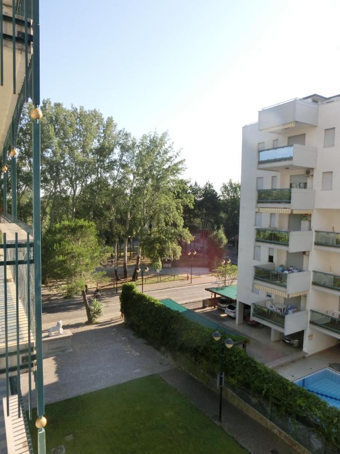 Residence Delle Terme Bibione Eksteriør billede