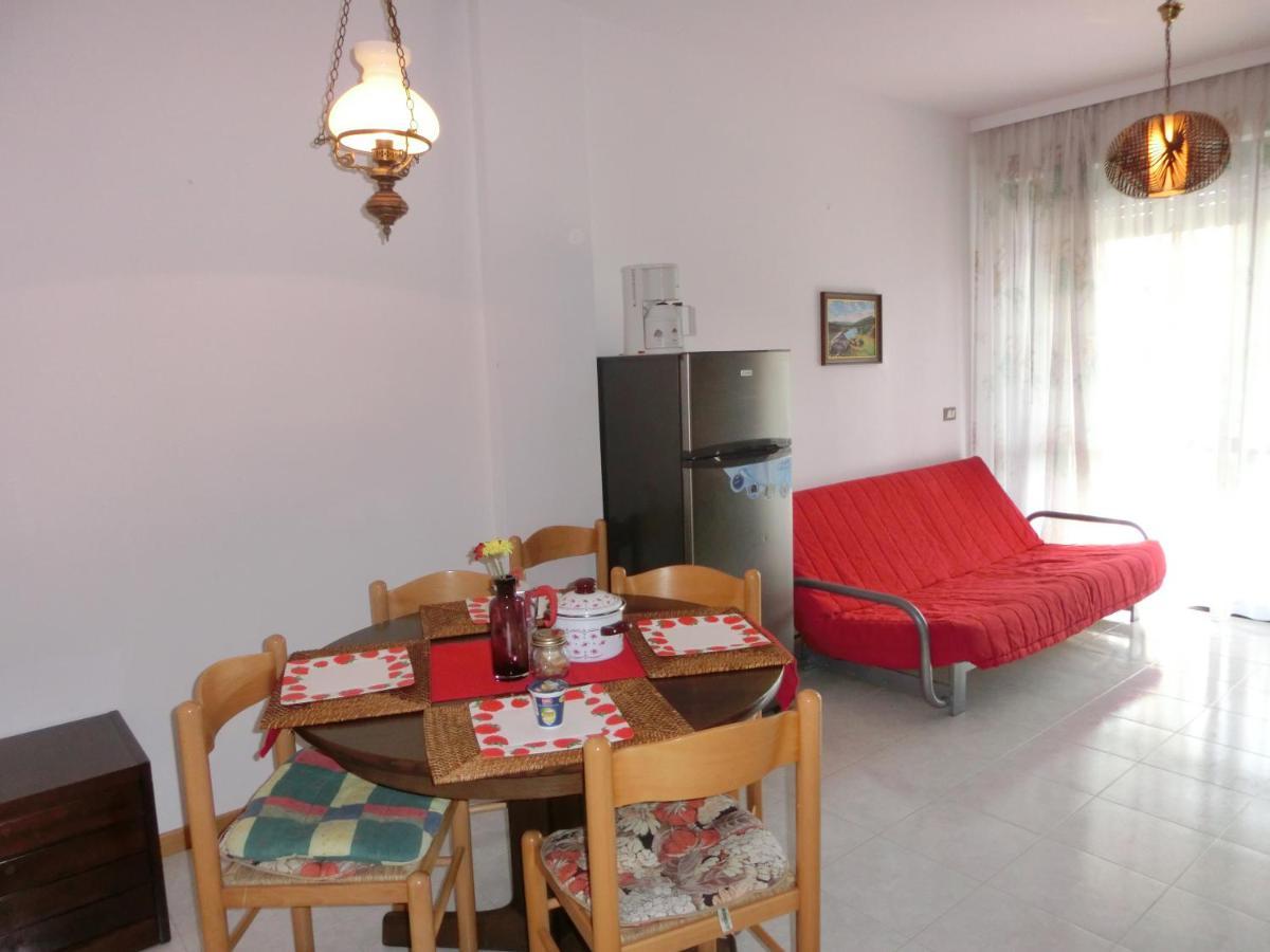 Residence Delle Terme Bibione Eksteriør billede
