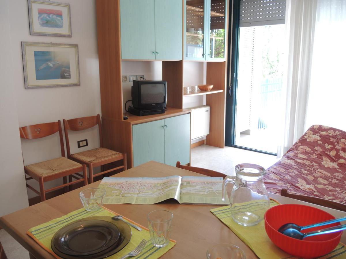 Residence Delle Terme Bibione Eksteriør billede